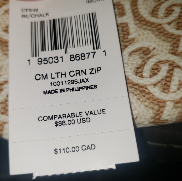 COACH CORNER ZIP MONOGRAM WRISTLET NWT - Picture 5 of 5